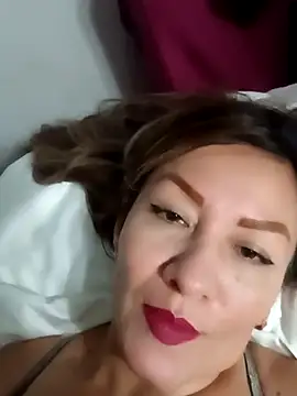 Divahank online show from 12/04/24, 09:29