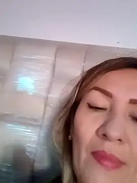 Divahank online show from 12/12/24, 07:26