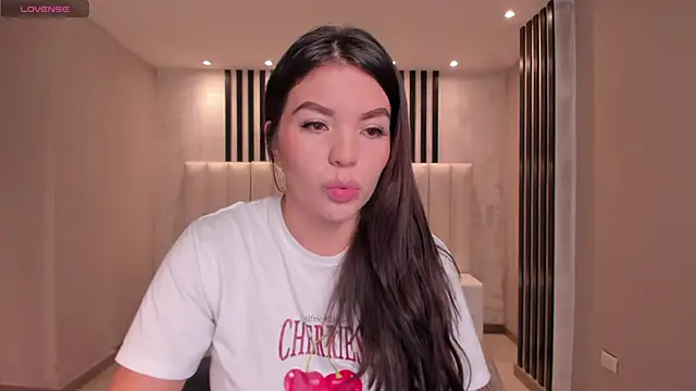 ValeriaRoldanX online show from 01/11/26, 11:21