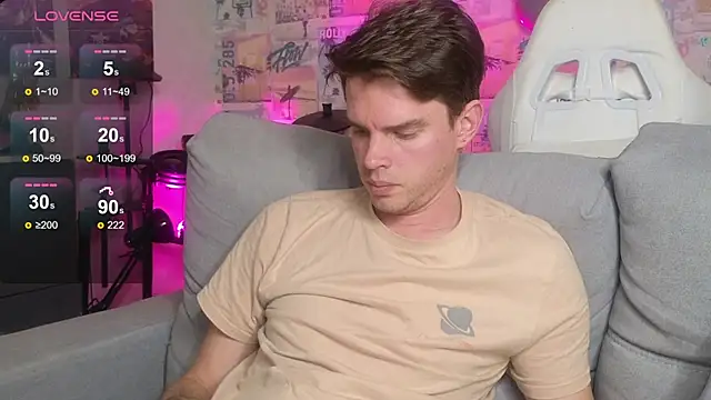 Mike Burn online show from 11/26/25, 01:12