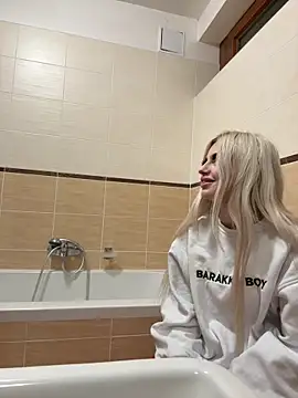 MacTroy online show from 02/08/26, 09:18