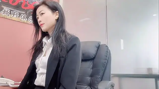 QianF-666 online show from 11/27/25, 02:13