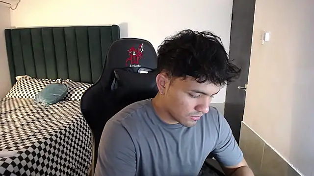 man dur07 online show from 10/25/25, 09:09