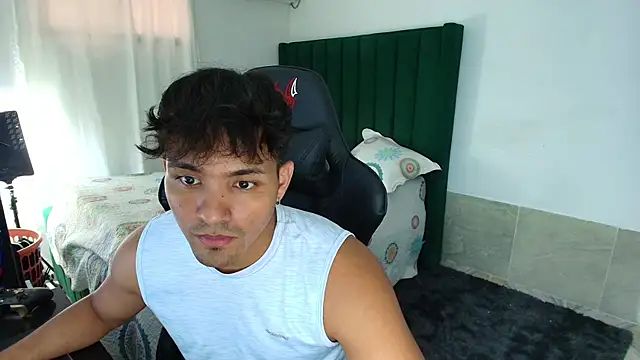 man dur07 online show from 03/18/26, 09:40