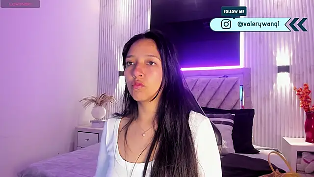 Valery wang online show from 02/25/26, 12:15