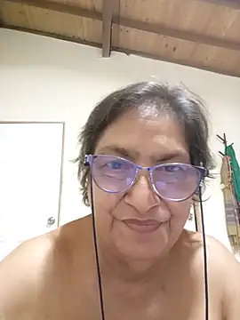 florecita69 online show from 10/16/25, 02:40