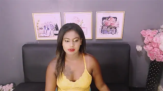 Littleindianmilf online show from 01/08/25, 09:00