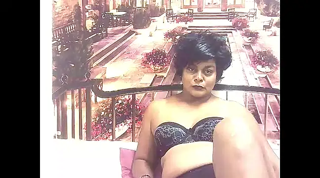Snapshot of indianCherryPie chatting on 01/20/25, 01:53 indianCherryPie online show from 01/20/25, 01:53