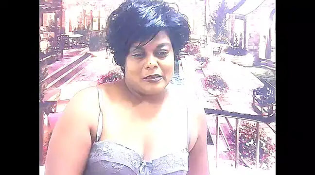Snapshot of indianCherryPie chatting on 01/20/25, 11:54 indianCherryPie online show from 01/20/25, 11:54