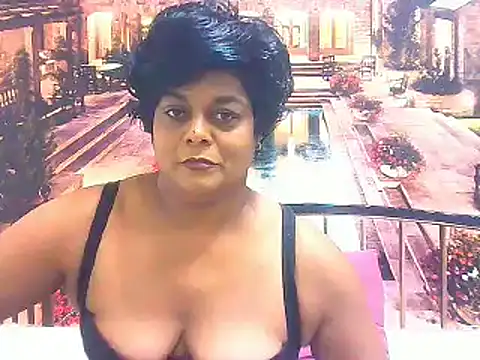 Snapshot of indianCherryPie chatting on 01/23/25, 12:30 indianCherryPie online show from 01/23/25, 12:30