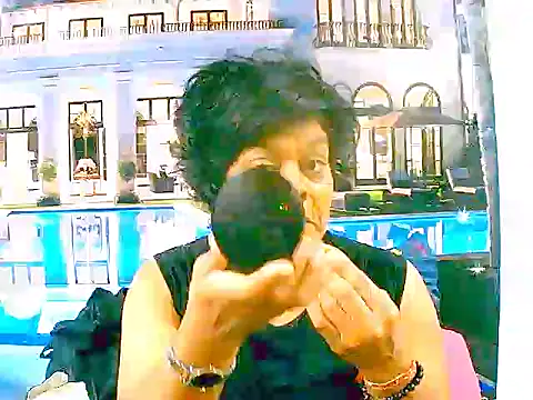 Snapshot of indianCherryPie chatting on 02/11/25, 05:58 indianCherryPie online show from 02/11/25, 05:58