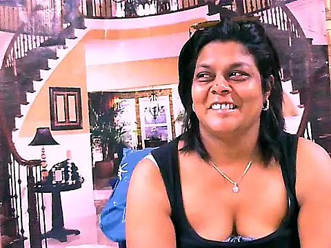 Snapshot of indianCherryPie chatting on 09/11/25, 05:29 indianCherryPie online show from 09/11/25, 05:29