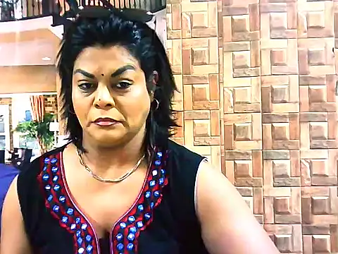 Snapshot of indianCherryPie chatting on 10/08/25, 05:38 indianCherryPie online show from 10/08/25, 05:38