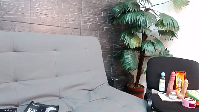 brendamaz online show from 03/12/25, 03:40