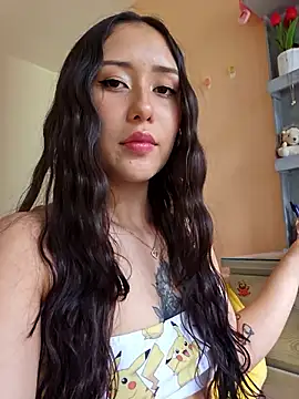 Selena blake online show from 04/23/26, 07:16