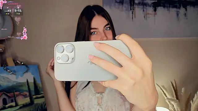 MaryJacksoon online show from 10/14/25, 07:42