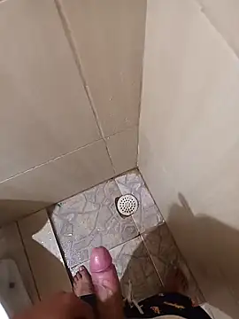 1995eduardo online show from 02/05/25, 04:47