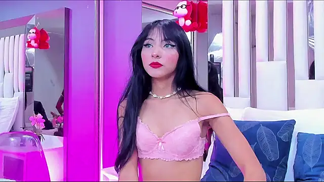 Snapshot of Kitty_Eliffe chatting on 01/30/25, 07:37 Kitty Eliffe online show from 01/30/25, 07:37