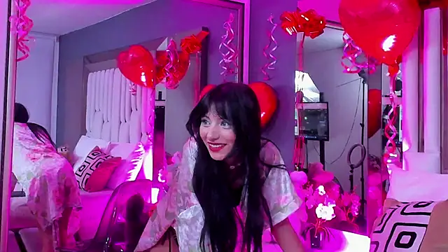 Snapshot of Kitty_Eliffe chatting on 02/14/25, 11:09 Kitty Eliffe online show from 02/14/25, 11:09