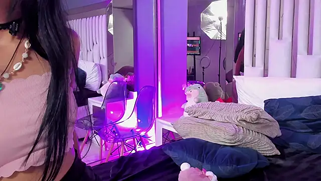 Snapshot of Kitty_Eliffe chatting on 03/12/25, 01:58 Kitty Eliffe online show from 03/12/25, 01:58