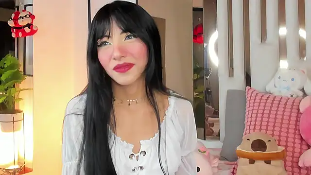 Snapshot of Kitty_Eliffe chatting on 09/13/25, 10:42 Kitty Eliffe online show from 09/13/25, 10:42