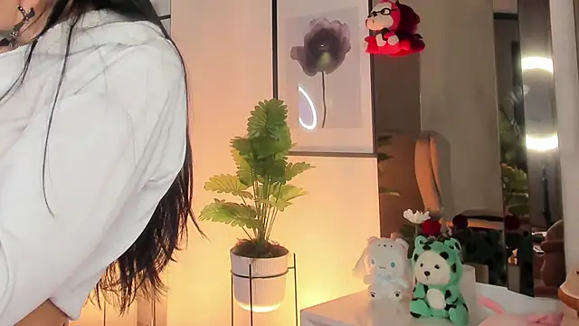 Snapshot of Kitty_Eliffe chatting on 09/19/25, 10:54 Kitty Eliffe online show from 09/19/25, 10:54