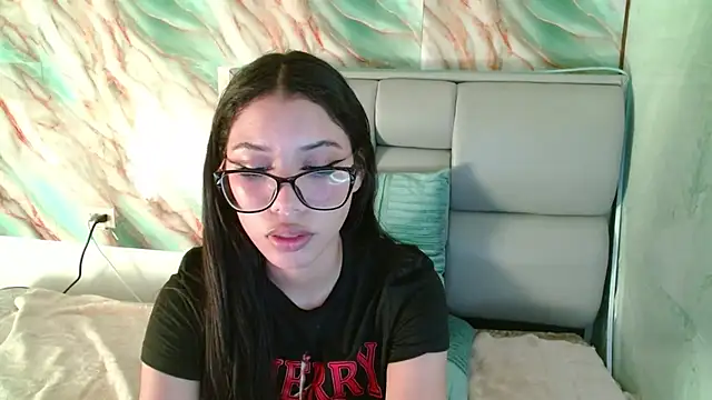 AmberJeong online show from 03/19/25, 01:54