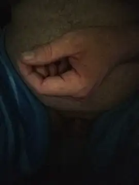 Leocesar37 online show from 12/16/25, 04:23