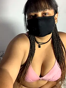 Snapshot of Jeroliee_viyana chatting on 09/19/25, 11:27 Jeroliee viyana online show from 09/19/25, 11:27