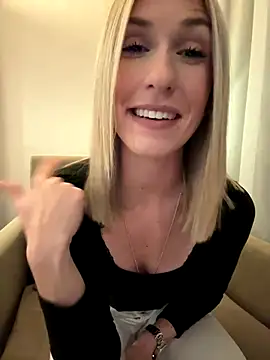 lola tentatiion online show from 12/22/25, 06:27