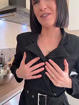 lola tentatiion online show from 03/12/26, 09:04