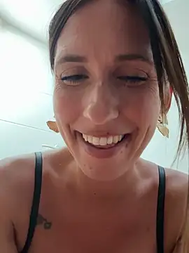lola tentatiion online show from 07/16/26, 07:42