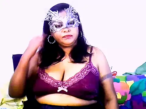 Mysterylady143 online show from 11/18/25, 06:12