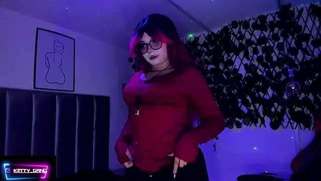 Kitty Gang online show from 01/16/26, 02:26