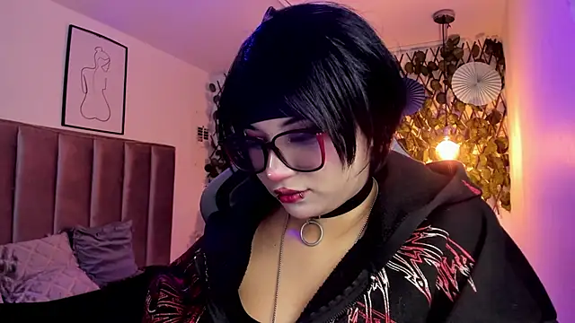 Kitty Gang online show from 04/21/26, 01:42