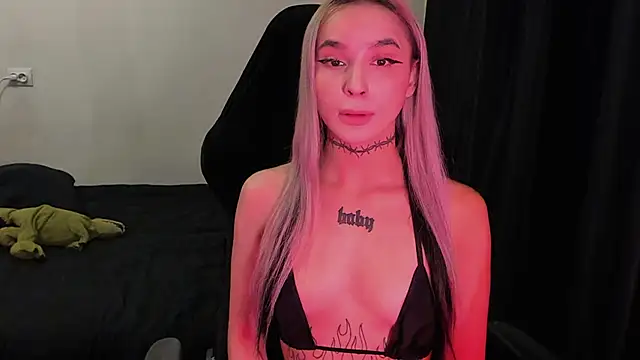 MilaAsh online show from 02/16/26, 05:14