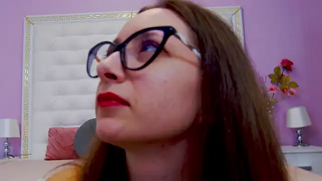 Lenna Paul online show from 09/10/25, 04:12