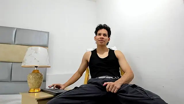 lax777  online show from 03/08/25, 12:52