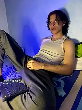 lax777  online show from 10/11/25, 01:38