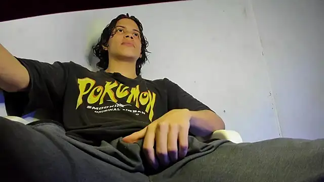 lax777  online show from 10/16/25, 12:44