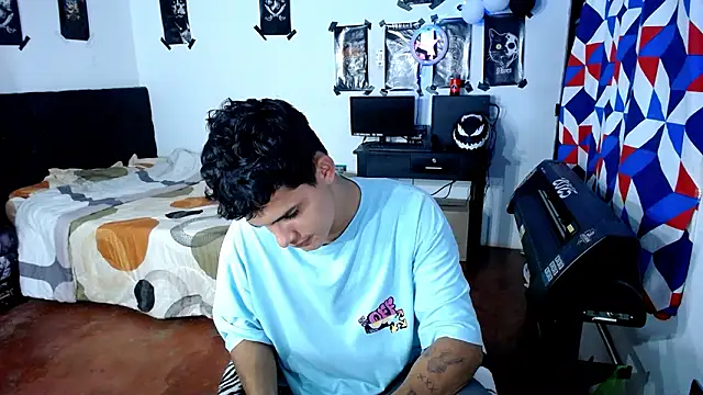Snapshot of freddy_romas chatting on 03/16/26, 03:45 freddy romas online show from 03/16/26, 03:45