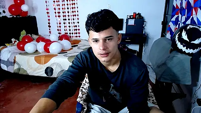 Snapshot of freddy_romas chatting on 04/13/26, 11:37 freddy romas online show from 04/13/26, 11:37