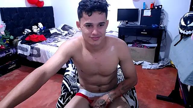 Snapshot of freddy_romas chatting on 05/16/26, 12:29 freddy romas online show from 05/16/26, 12:29