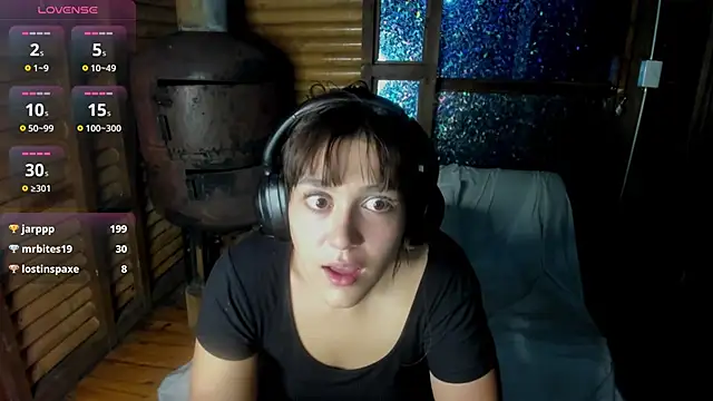 soysara15 online show from 03/13/25, 01:43