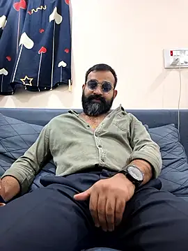 Fun Guuy online show from 01/11/26, 04:23