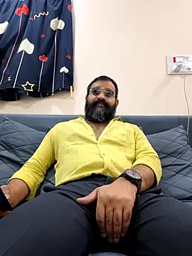 Fun Guuy online show from 02/11/26, 06:18