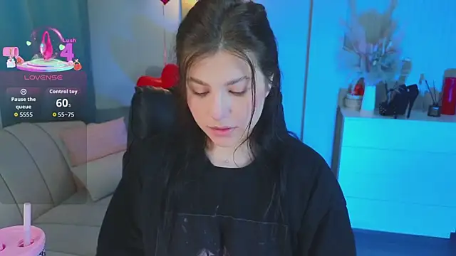 Jenna Adams  online show from 04/22/26, 01:30