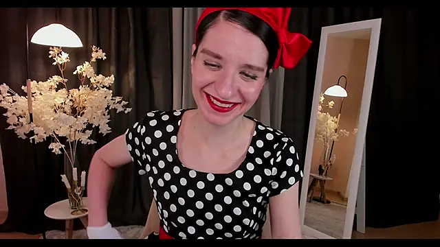 helentasty online show from 02/09/25, 06:33