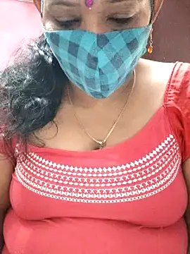 Snapshot of mallu-sumi chatting on 02/03/25, 04:57 mallu-sumi online show from 02/03/25, 04:57