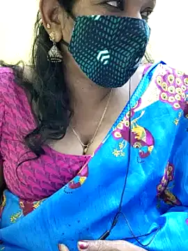 Snapshot of mallu-sumi chatting on 02/03/25, 05:35 mallu-sumi online show from 02/03/25, 05:35